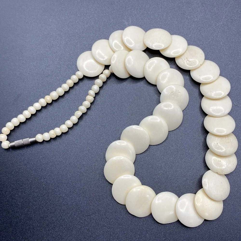 Cream Bovine Flat Bead Necklace With Screw Clasp